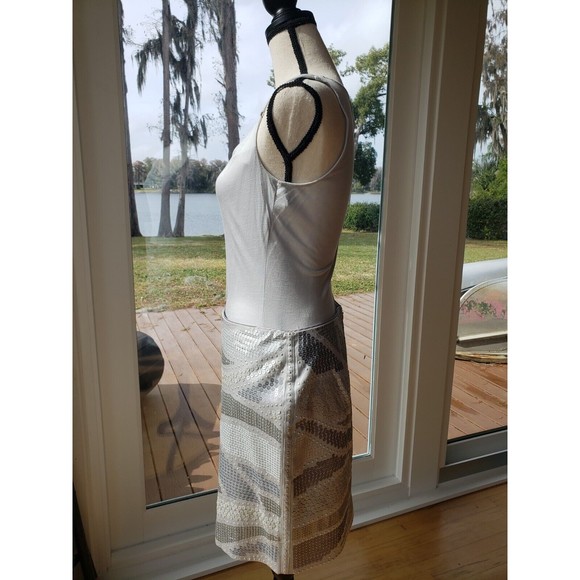 White House Black Market Women's Gray Silver Metallic Sequin Skirt Sz 6 & Blouse - Picture 3 of 13